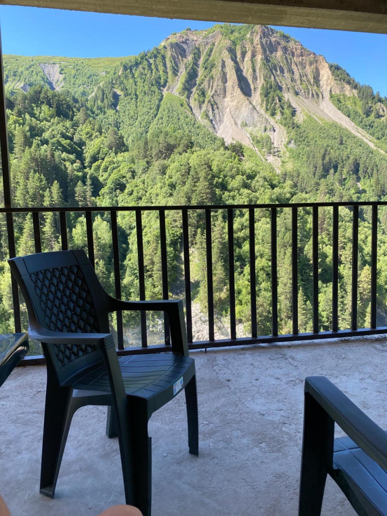Guest House Caucasioni Adishi Exterior foto